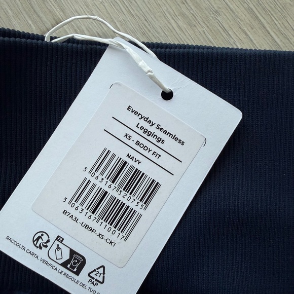 Gymshark Everyday Seamless Legging Navy XS - Picture 5 of 5